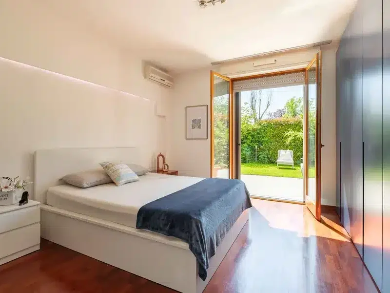 13 Cassina de Pecchi - Via Napoli 6 (5)_risultato