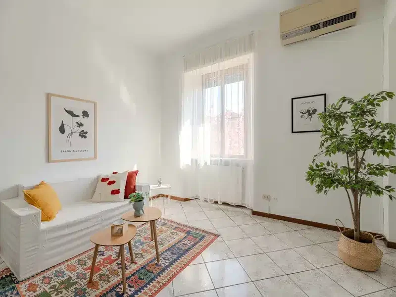 Appartamento Via Resegone 1 (3)_risultato